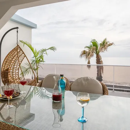 Sunset House Villa