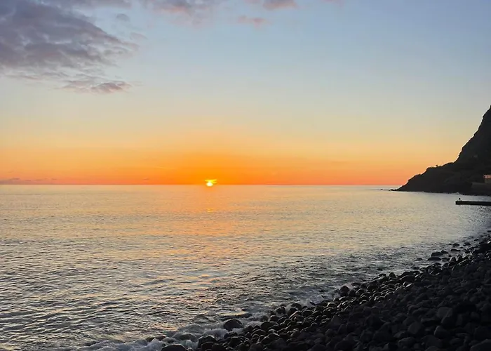 Sunset House *